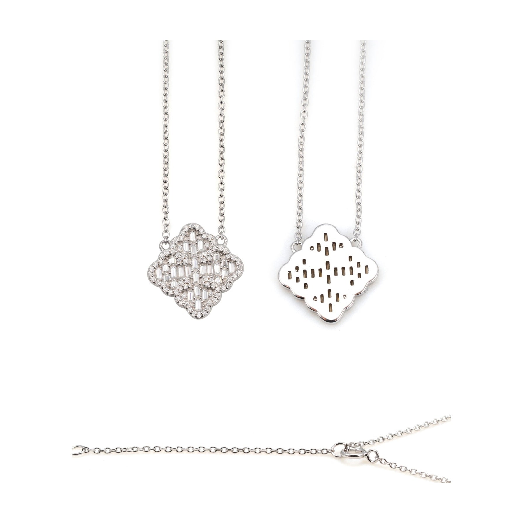 Clover Necklace S925 Silver Moissanite w/ GRA