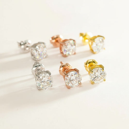 4-Prong Moissanite Stud Earrings